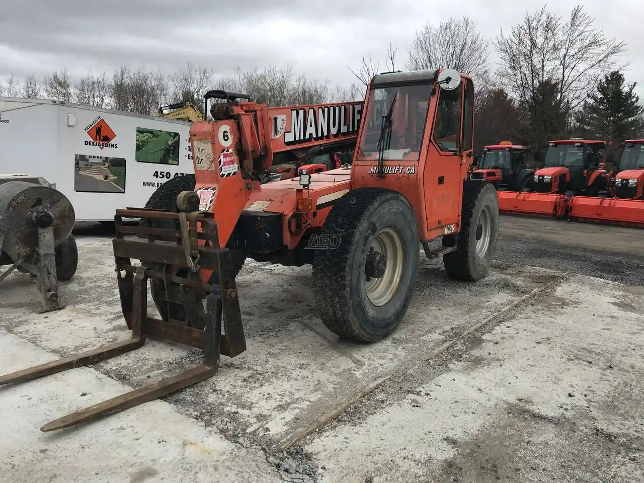 Used 2006 Sky Track 6036 TeleHandler