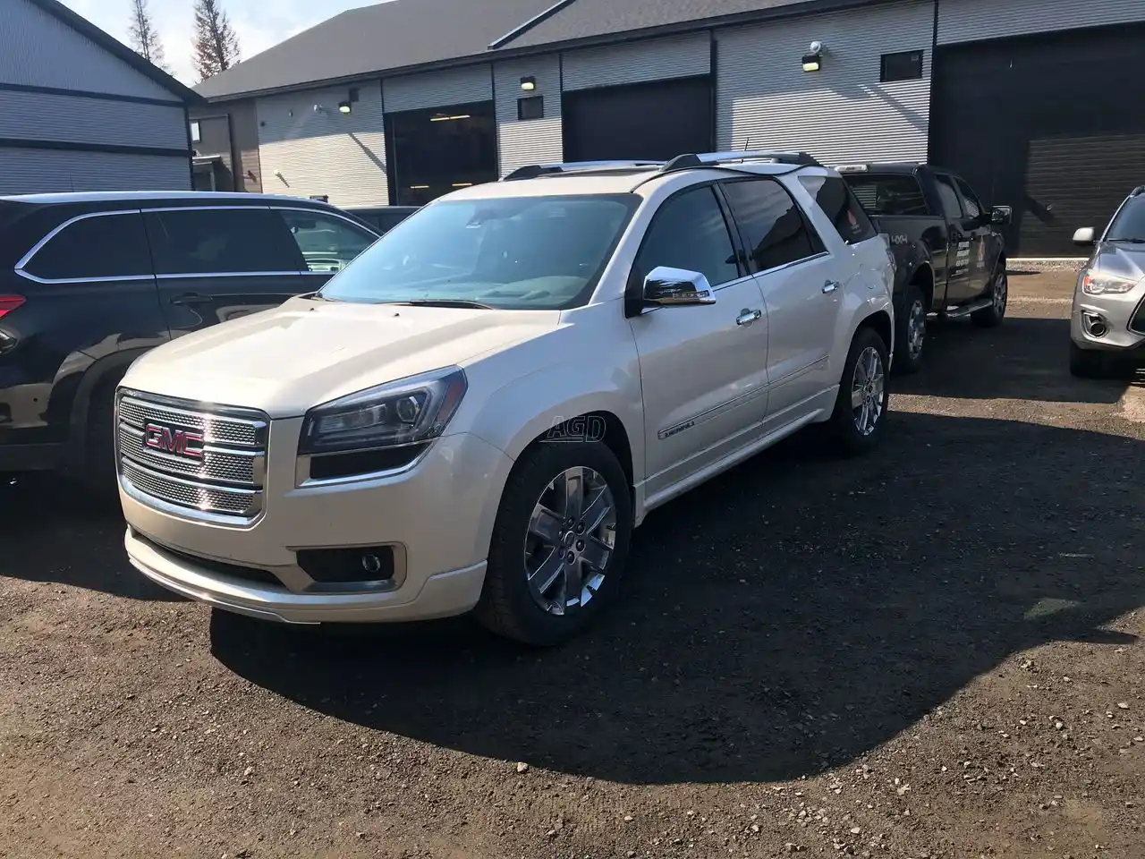 Gallery image 1 for Used 2015 GMC Acadia Denali Car