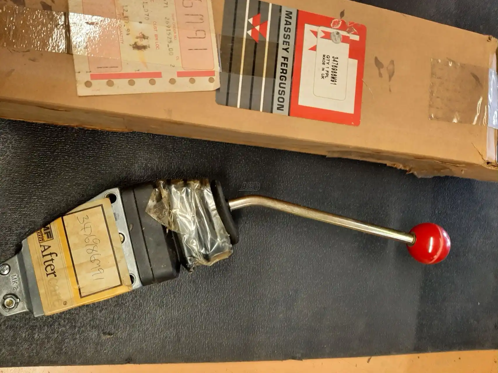 Gallery image 2 for New Massey Ferguson 3476986M91 Parts New-Used