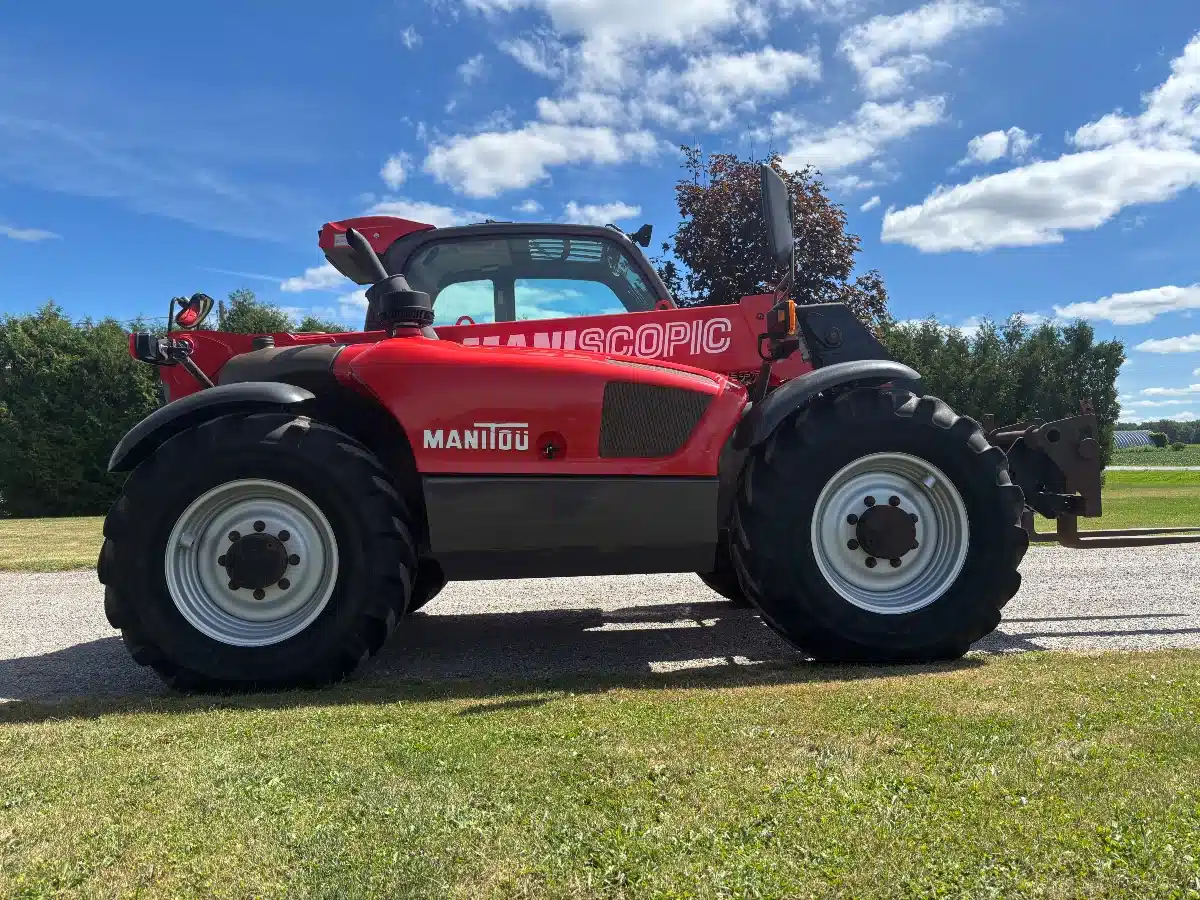 Gallery image 1 for Used 2007 Manitou MLT 634-120 TeleHandler