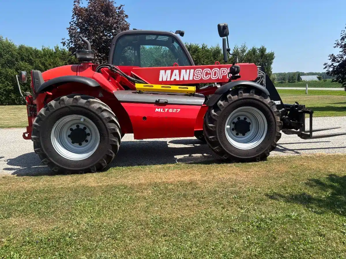 Gallery image 1 for Used 2014 Manitou MLT 627 TeleHandler