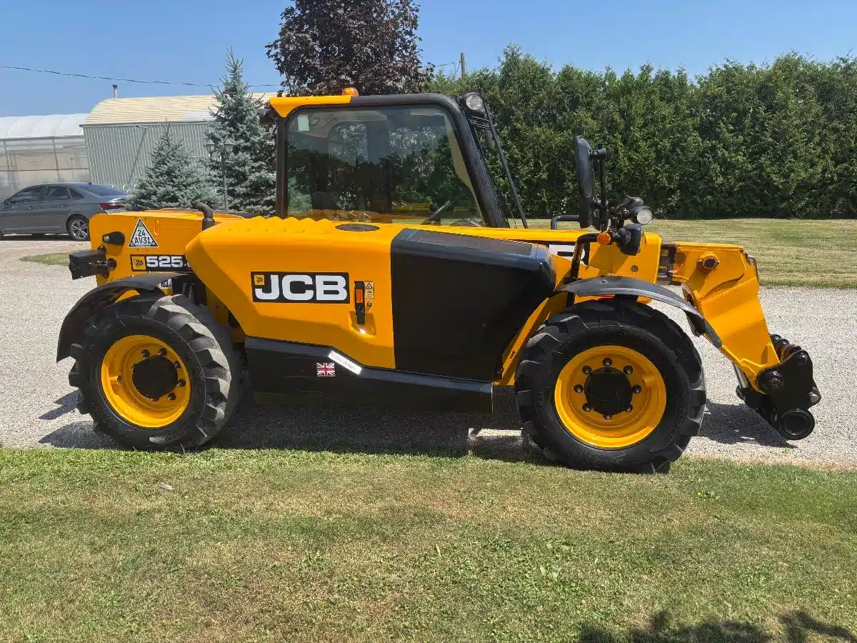 Gallery image 1 for Used 2019 JCB 525-60 TeleHandler