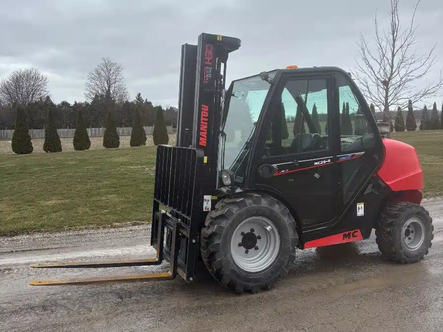 2020 Manitou MC25-4 Forklift