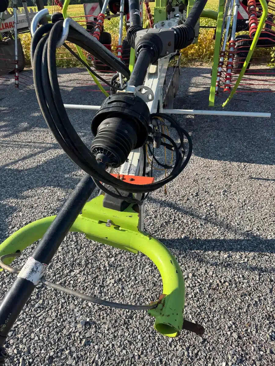 Gallery image 2 for CLAAS LINER 3100 Rake