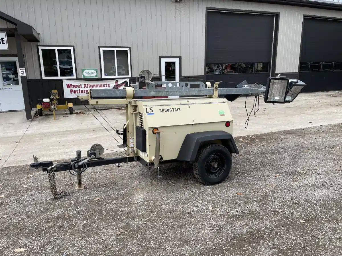 Gallery image 2 for Used 2008 Doosan LS-60HZ-T4F Generator