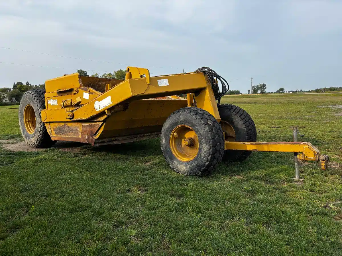 Used 2008 Steiger Torque 13000 Scraper