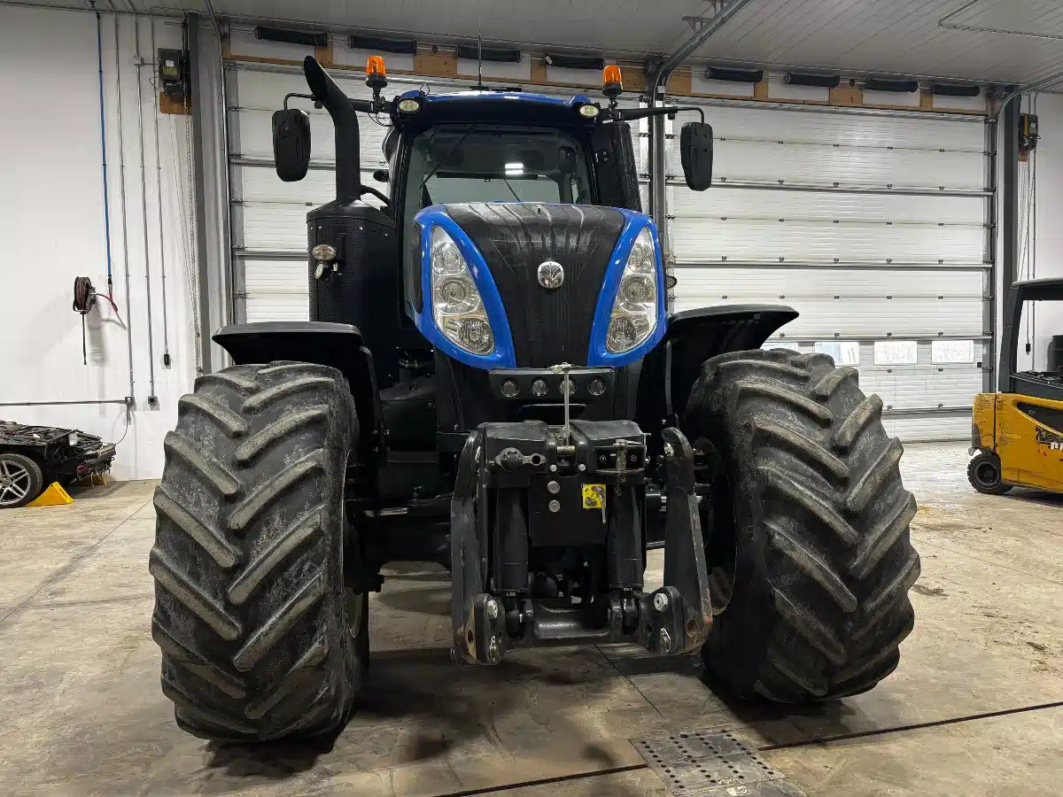 Gallery image 2 for Used 2016 New Holland T8.435 Tractor
