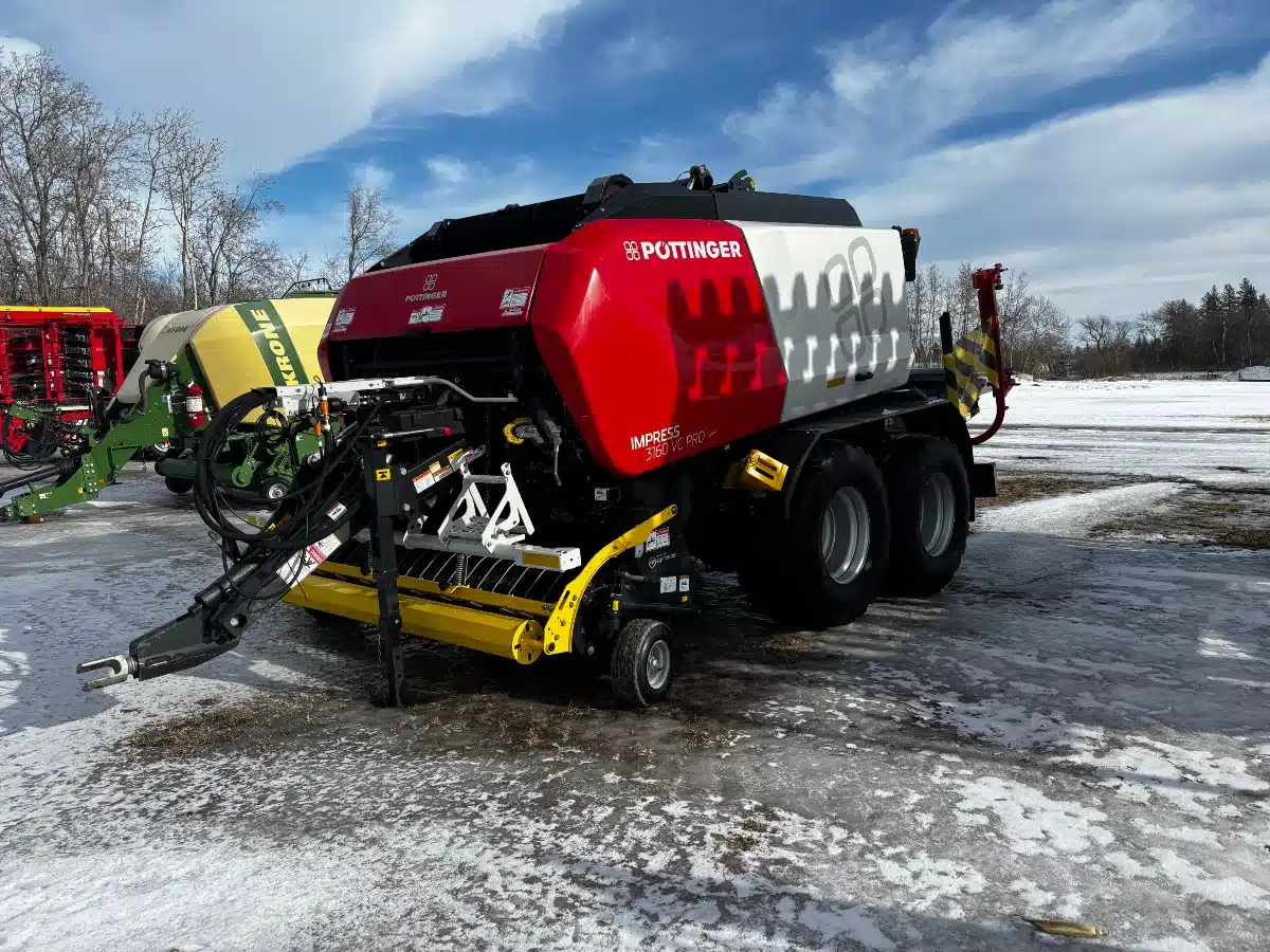 Gallery image 1 for 2025 Pottinger Impress 3160 VC PRO Round Baler