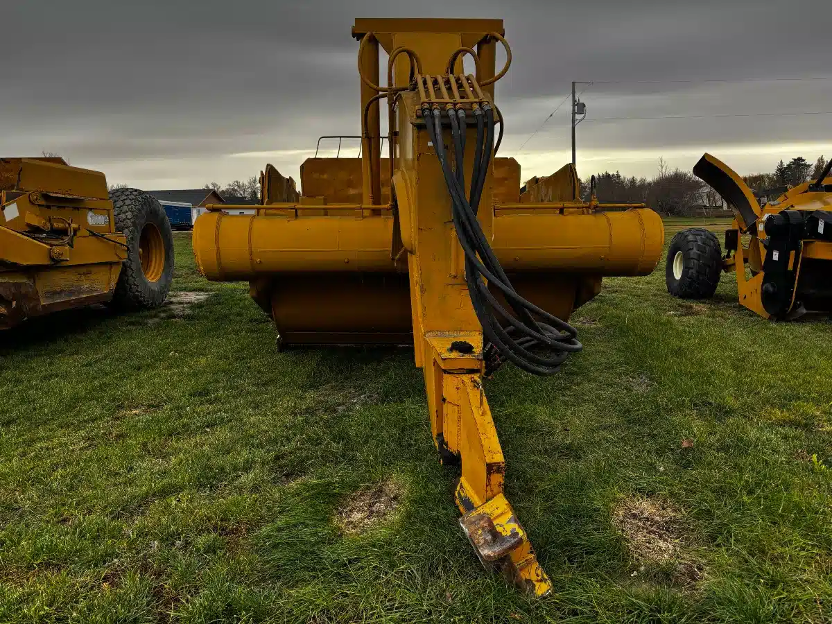 Photo de la Galerie 2 pour 1960 Caterpillar 435 Gratte - Trainée