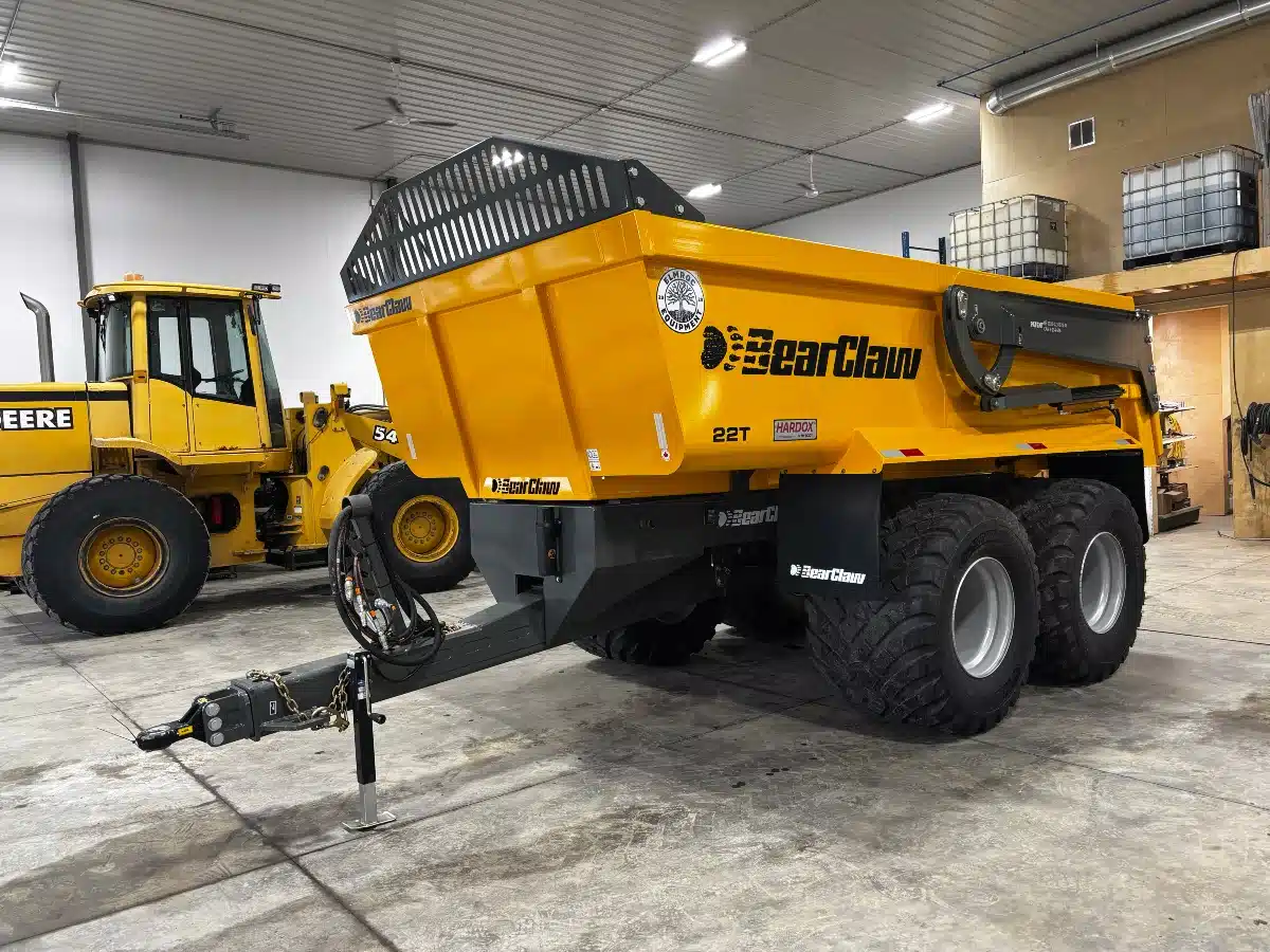 Photo de la Galerie 1 pour 2026 BearClaw 22T Wagon