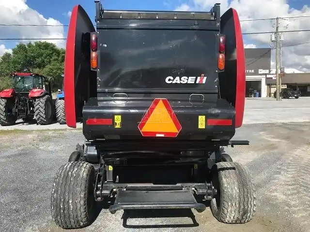 Gallery image 2 for Used 2016 Case IH RB455 Round Baler