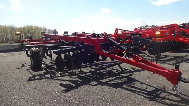Used 2014 Case IH ECOLO-TIGER 875 Disc Ripper | AgDealer