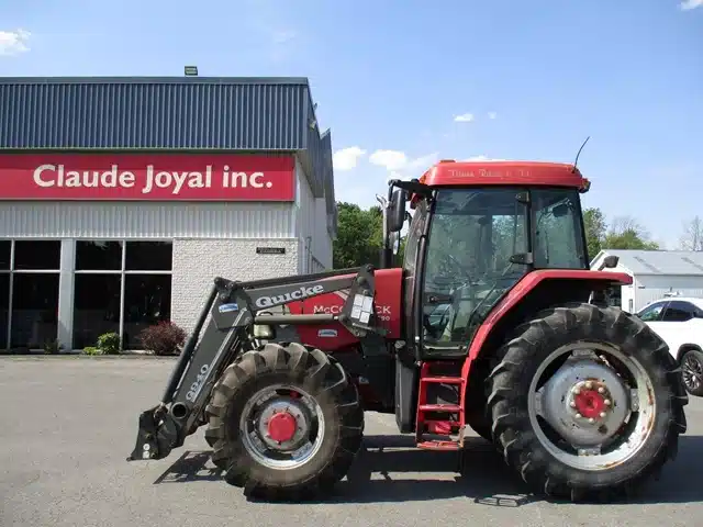 Gallery image 2 for Used 2003 McCormick MC90 Tractor