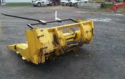 Gallery image 2 for New Holland . Header - Row Crop