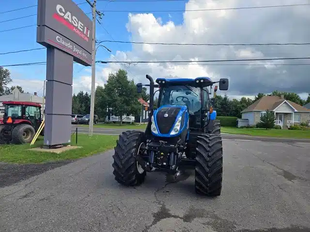 Gallery image 1 for Used 2018 New Holland T6.175 Tractor