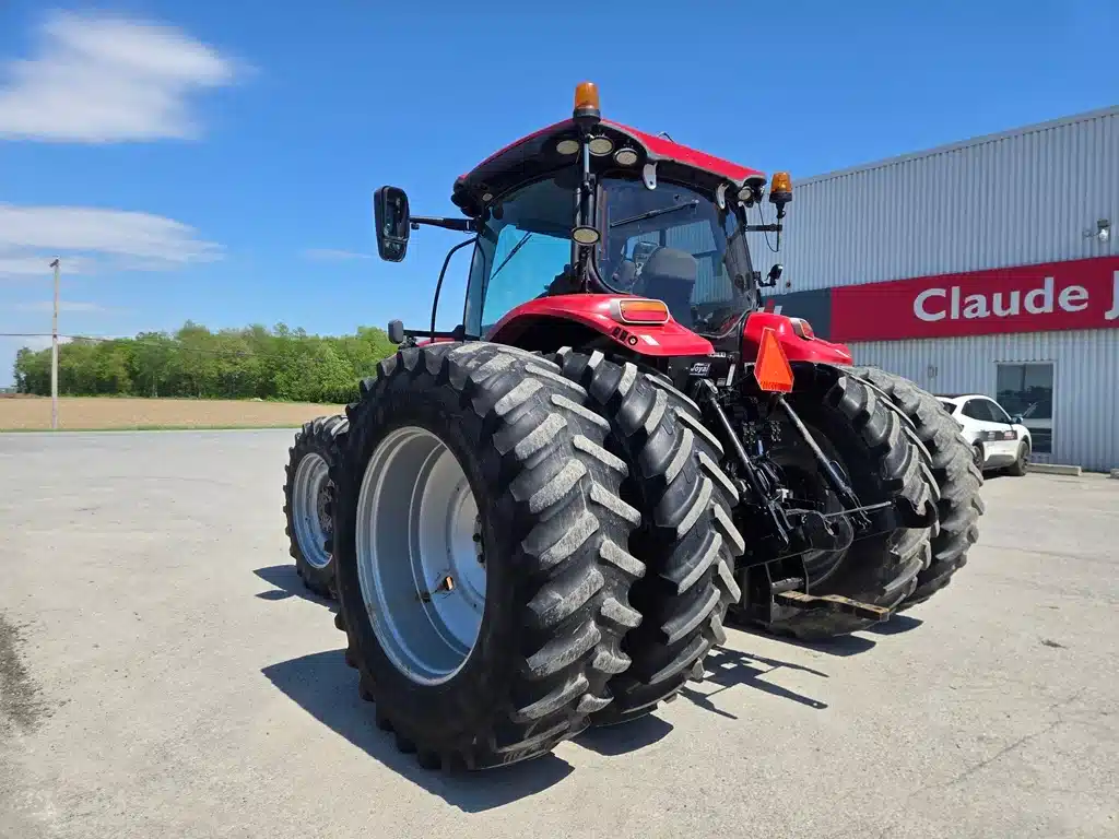 Gallery image 2 for 2016 Case IH PUMA 220 Tractor