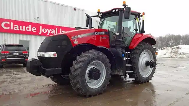 Gallery image 2 for Used 2020 Case IH MAGNUM 250 CVT Tractor