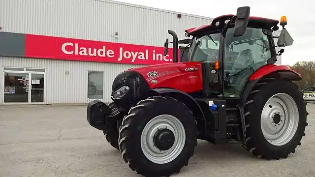 Gallery image 1 for Used 2020 Case IH MAXXUM 125 CVT Tractor