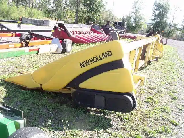 Gallery image 2 for New Holland 98C Header - Row Crop