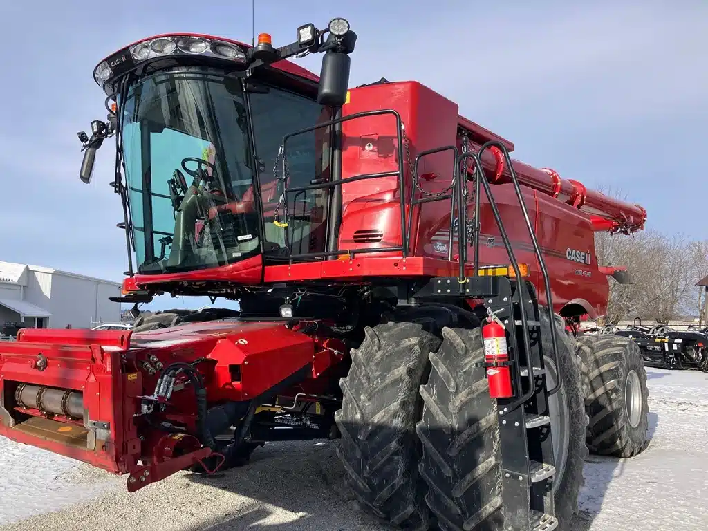 Gallery image 1 for 2020 Case IH 8250 Combine