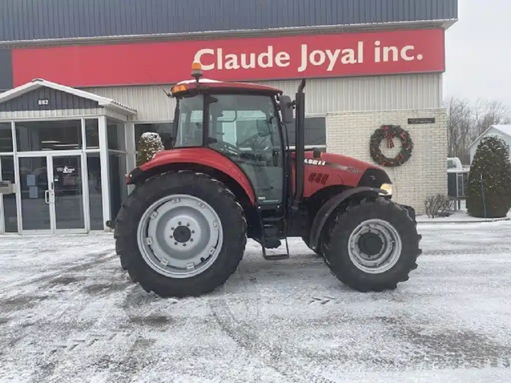 Gallery image 2 for Used 2014 Case IH FARMALL 105U Tractor
