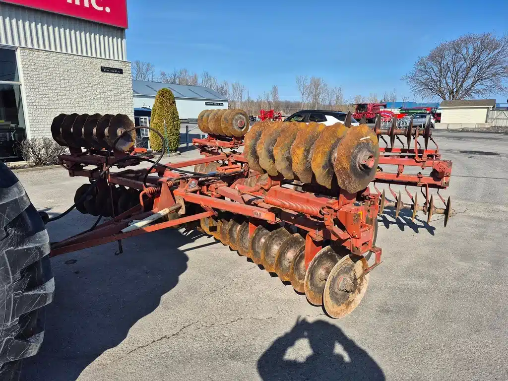 Gallery image 2 for Massey Ferguson 520 Disc