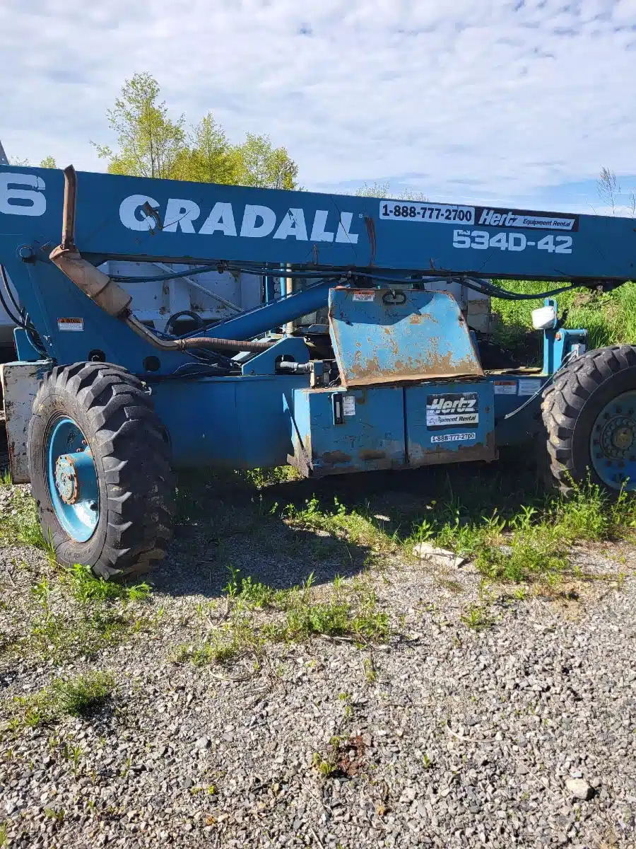 Gallery image 1 for Used 2000 Gradall 534d-6 TeleHandler