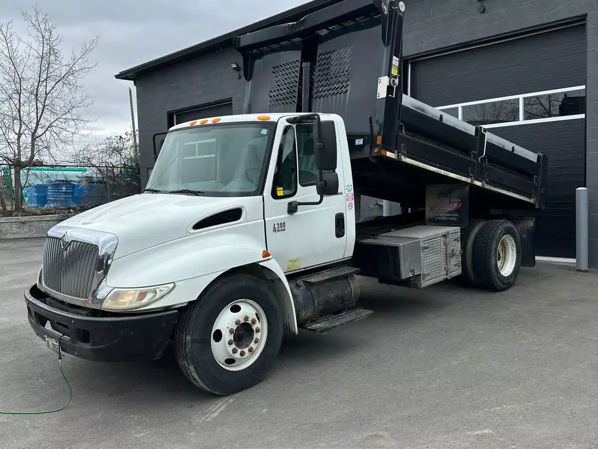 Gallery image 1 for Used 2006 International 4300 Truck - Dump