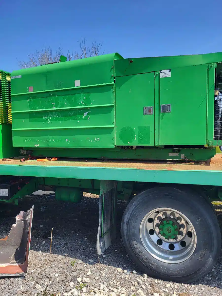 Gallery image 2 for Used 2001 John Bean 600/400SB Sprayer - 3PT/Mounted