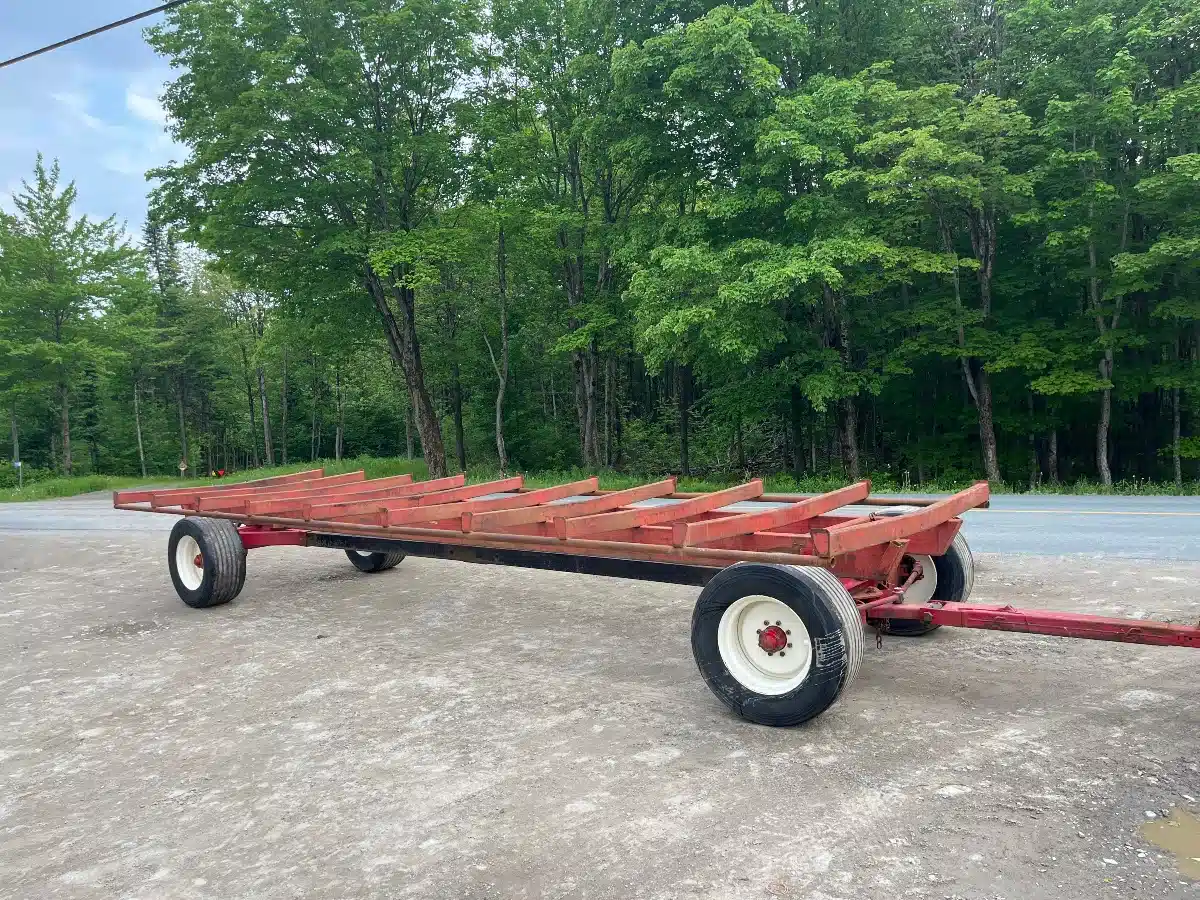 Gallery image 1 for Used 2000 A.B. Mfg. Inc RS20 Bale Mover