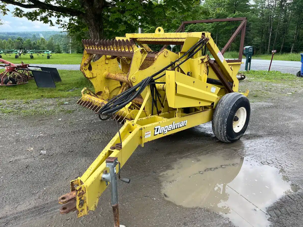 Used 2000 Degelman 570 Rock Picker