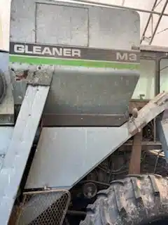 Gallery image 1 for Used Gleaner M3 Combine