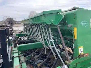 Gallery image 2 for John Deere 750 Drill