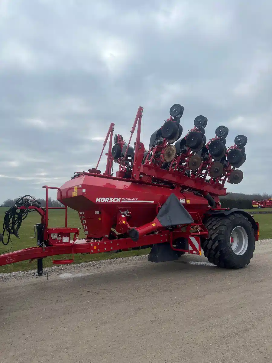 Gallery image 2 for Used Horsch MAESTRO 8 CV Planter