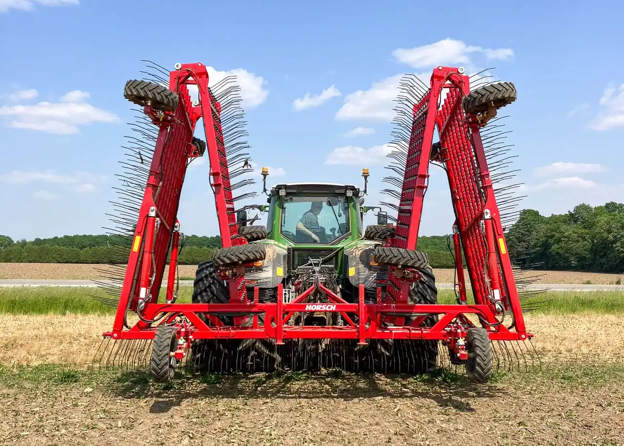Gallery image 1 for Used Horsch CURA 18 ST Harrow