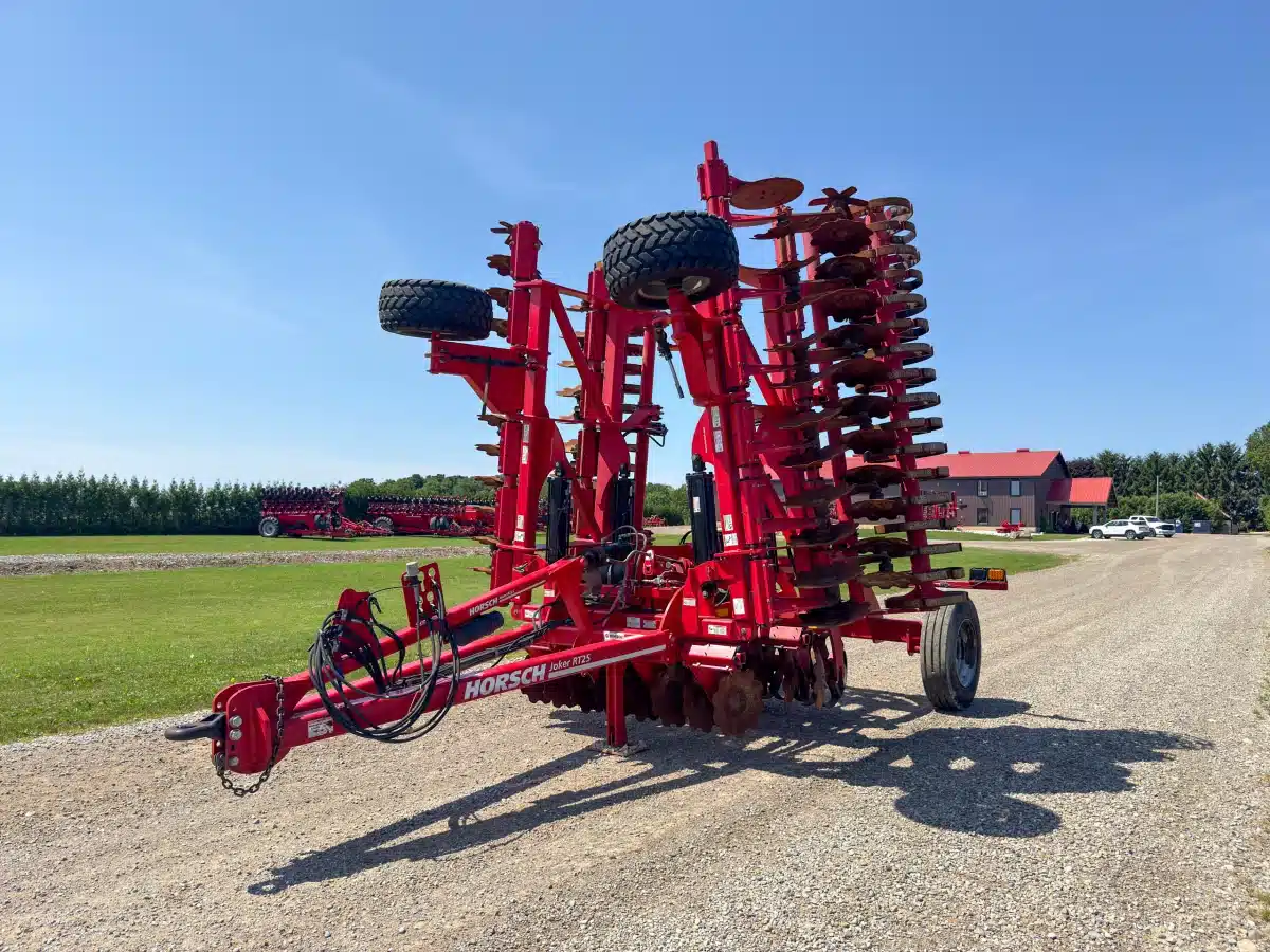 Gallery image 1 for Used 2017 Horsch JOKER RT25 Disc
