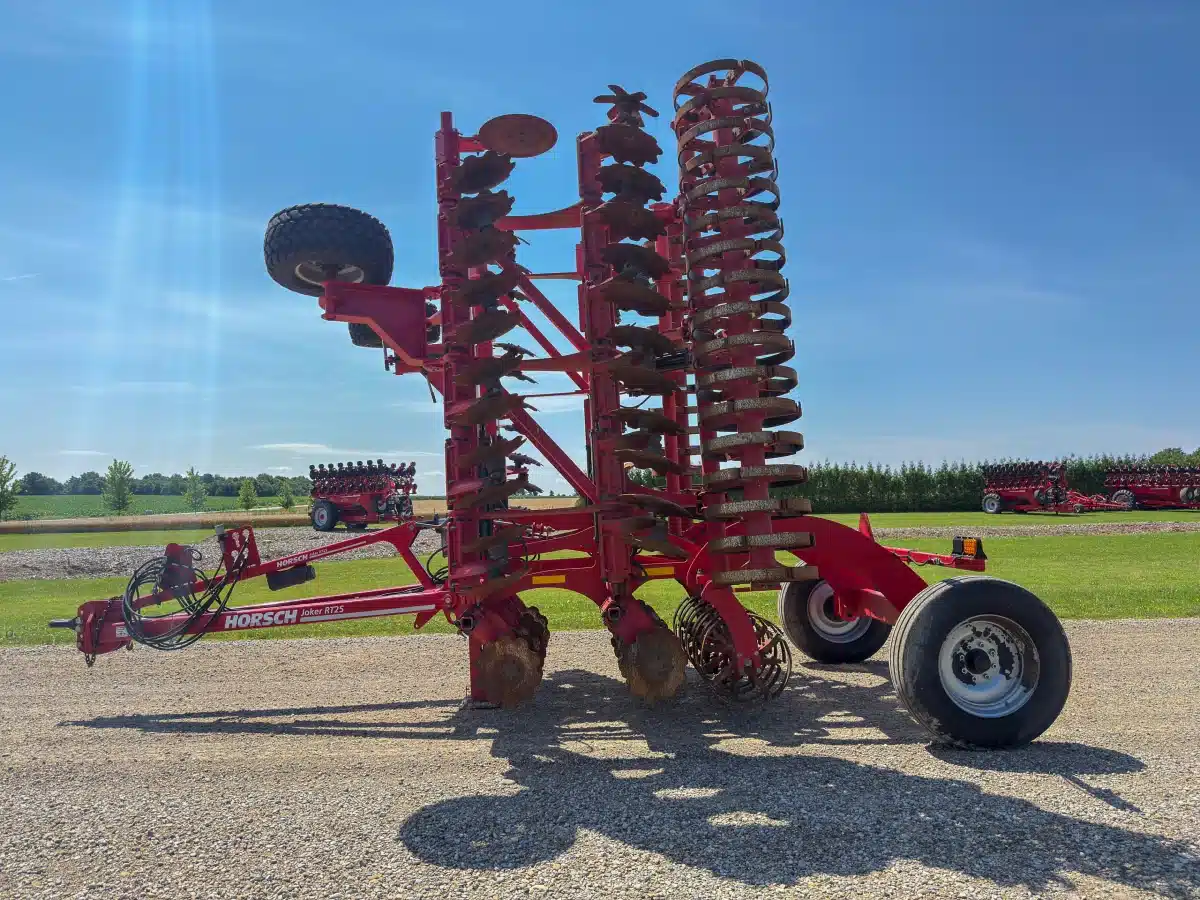 Gallery image 2 for Used 2017 Horsch JOKER RT25 Disc