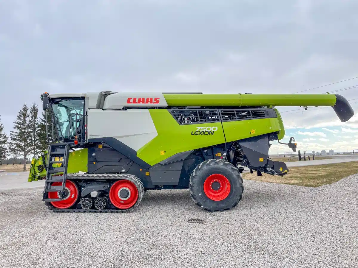 Gallery image 2 for 2021 CLAAS LEXION 7500tt Combine