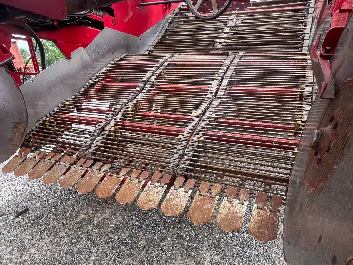 Gallery image 2 for Used 2012 Spudnik 6340 Potato Harvester