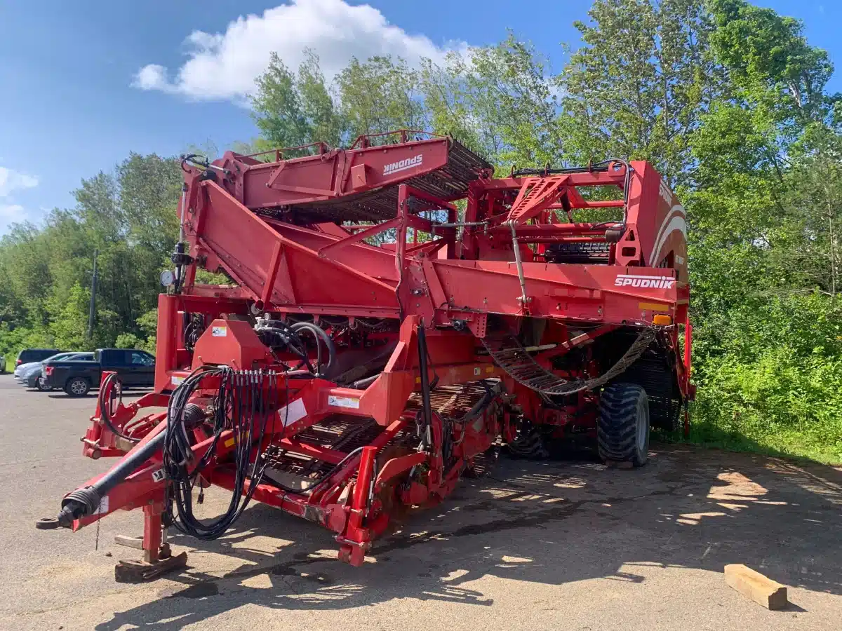 Gallery image 2 for 2014 Spudnik 6631 Potato Harvester