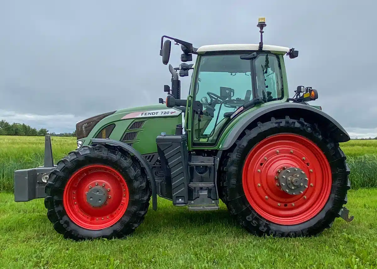 Gallery image 2 for Used 2019 Fendt 720 VARIO Tractor