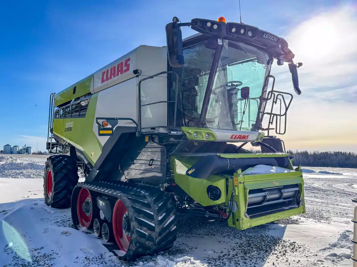 Gallery image 2 for Used 2023 CLAAS LEXION 8700TT Combine