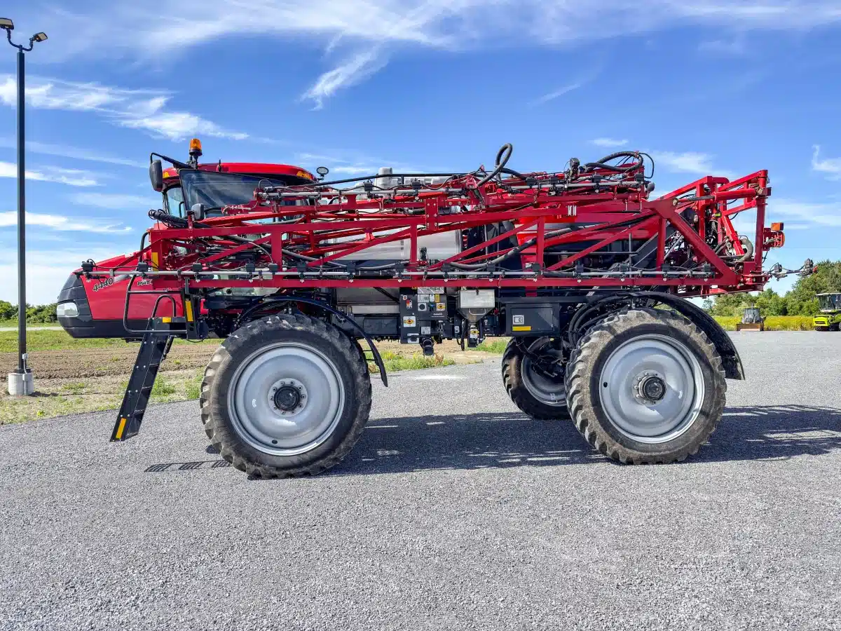Gallery image 2 for Used 2021 Case IH PATRIOT 4440 Sprayer - Self Propelled