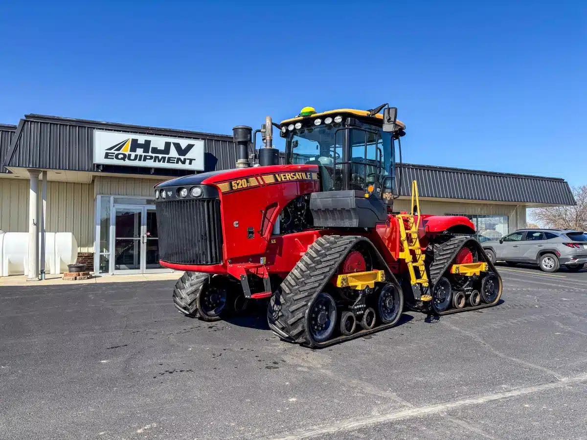 Gallery image 1 for Used 2021 Versatile 520DT Tractor