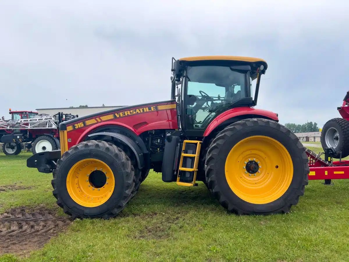 Gallery image 2 for Used 2022 Versatile 315 Tractor