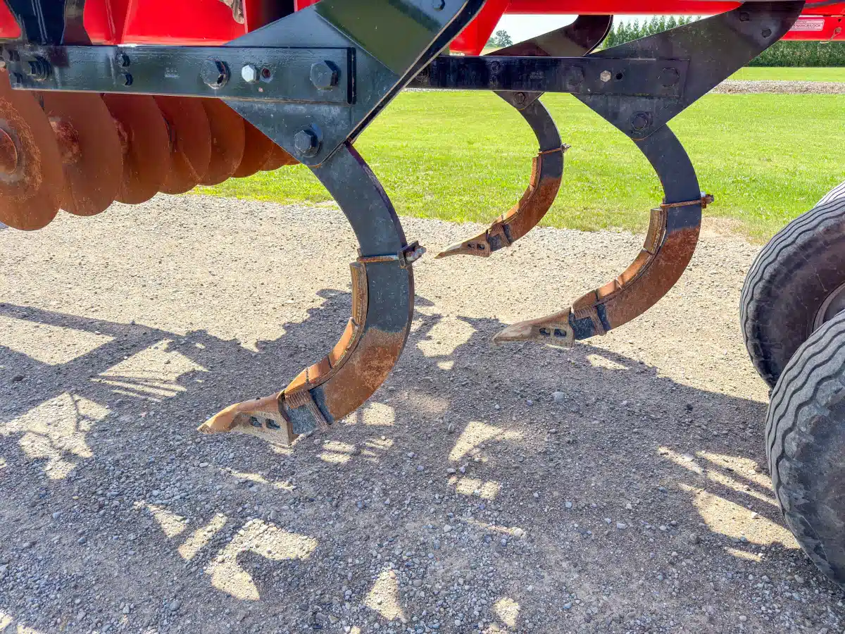 Gallery image 2 for Used 2020 Kuhn Krause DOMINATOR 4856 Disc Ripper