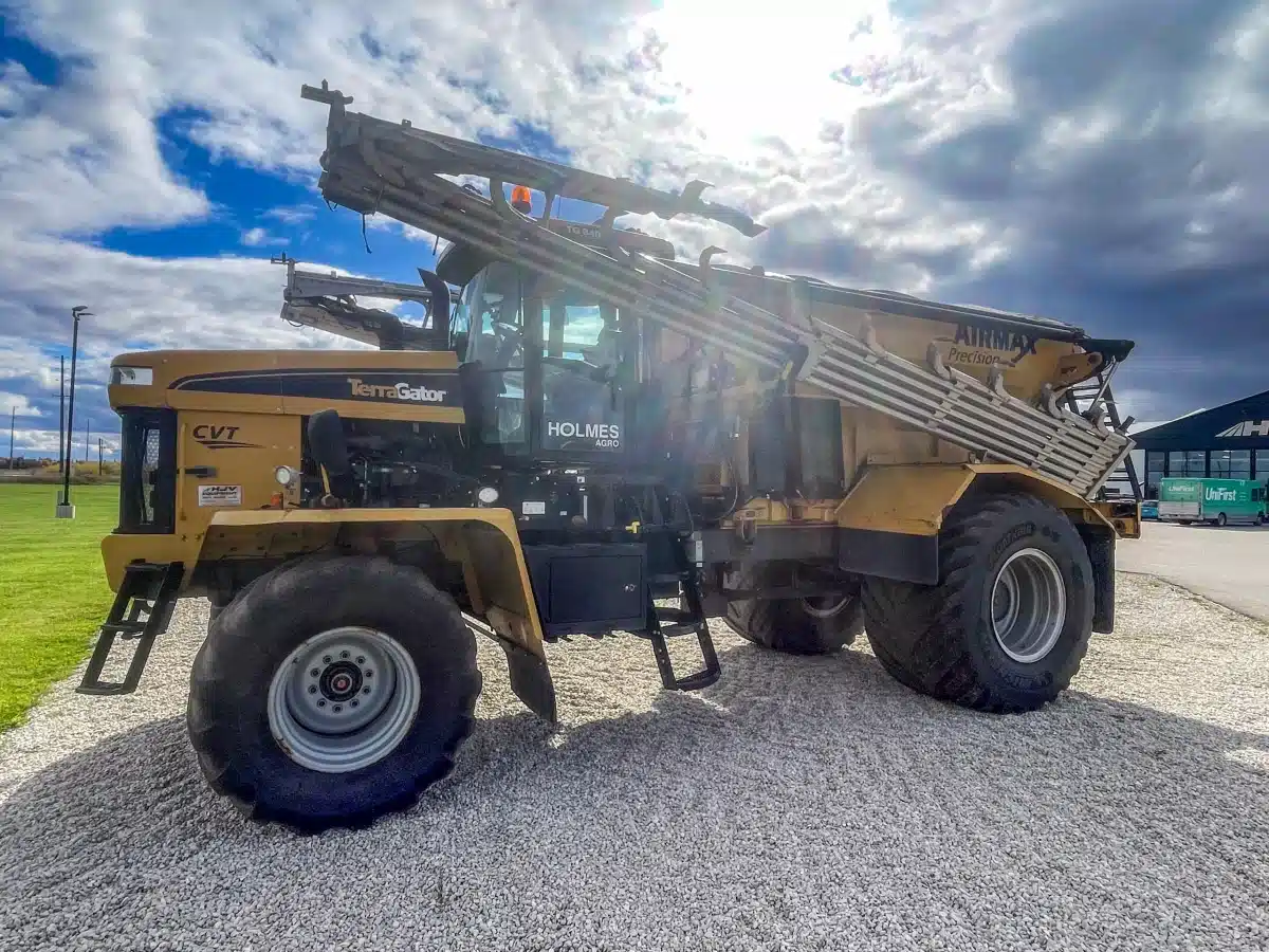 Gallery image 1 for Used 2021 TerraGator TG8400C Floater