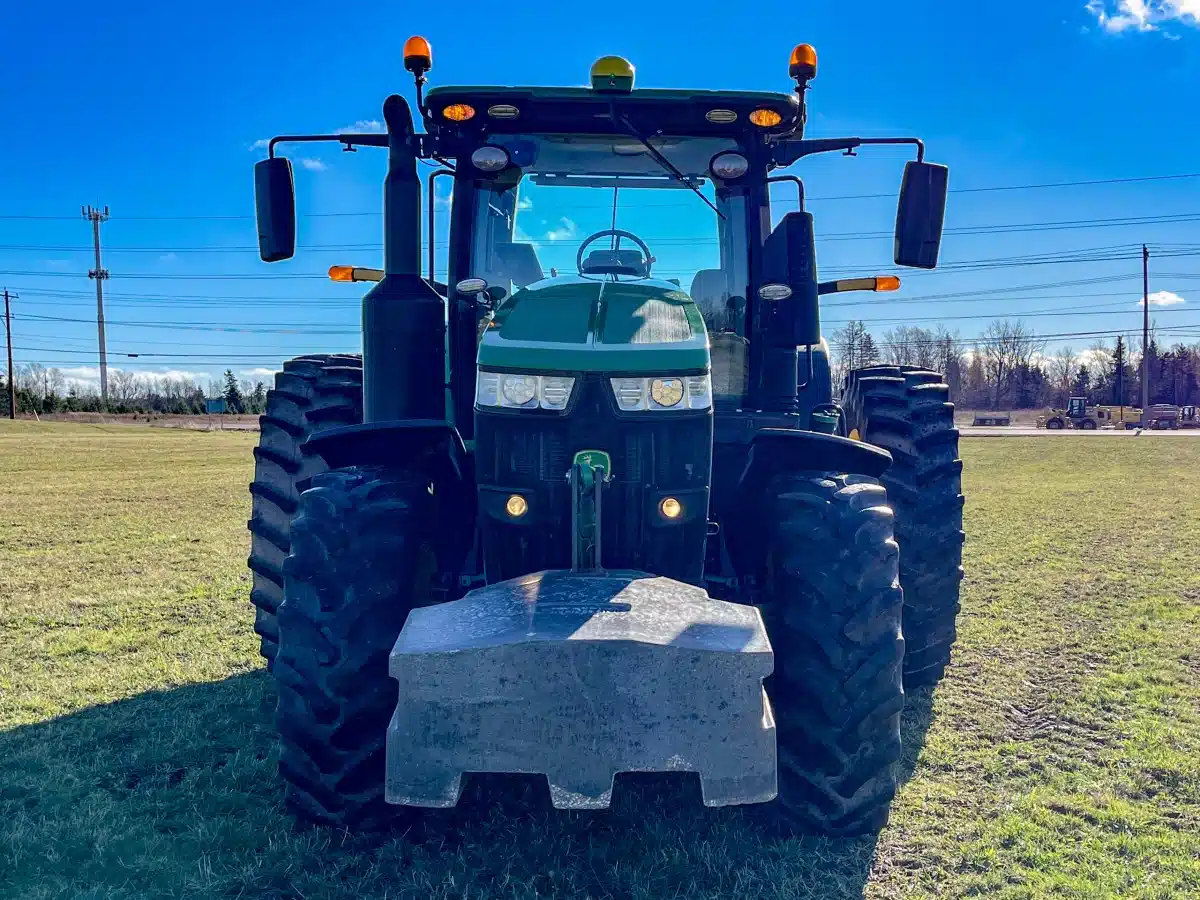 Gallery image 2 for Used 2017 John Deere 7270R Tractor