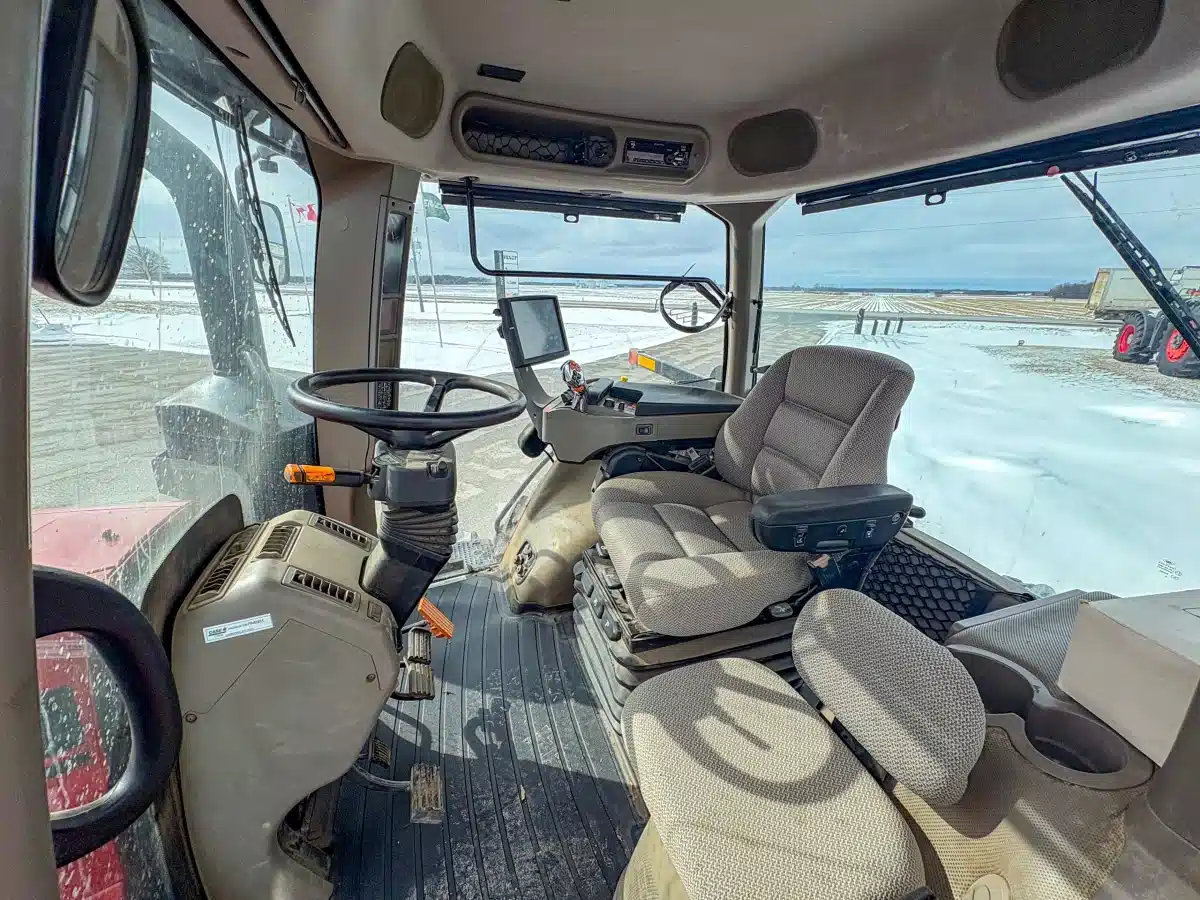 Gallery image 2 for 2019 Case IH MAGNUM 250 Tractor