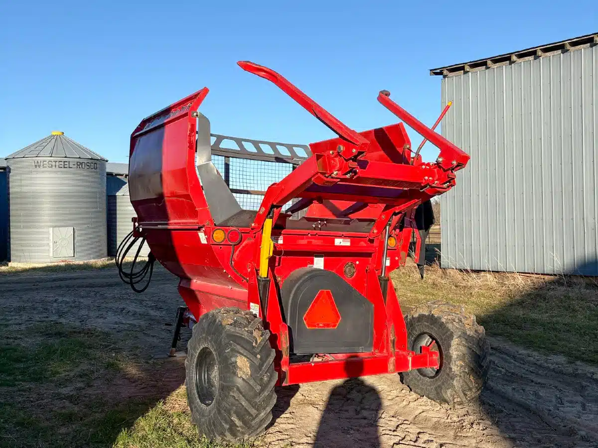 Gallery image 2 for 2021 Highline BP 660 Bale Processor
